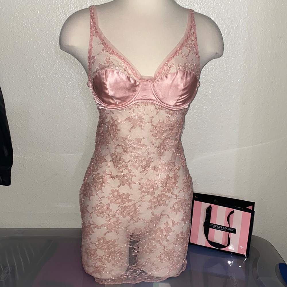 NWOT Victoria Secret Lace Dress size 34C - Picture 2 of 9